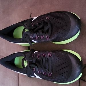 NIKE  ZOOM PEGASUS 35